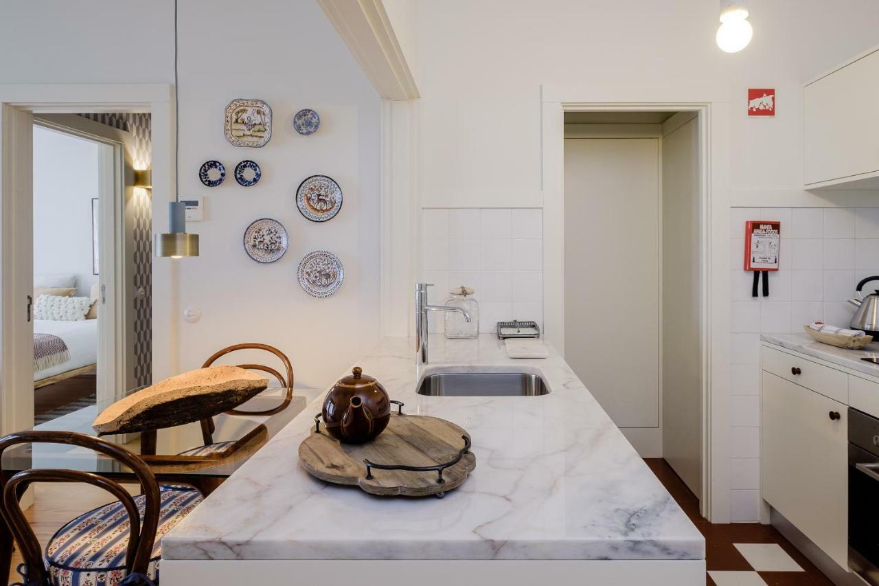 Boutique Rentals-Flores Plaza In City Historical Center بورتو المظهر الخارجي الصورة