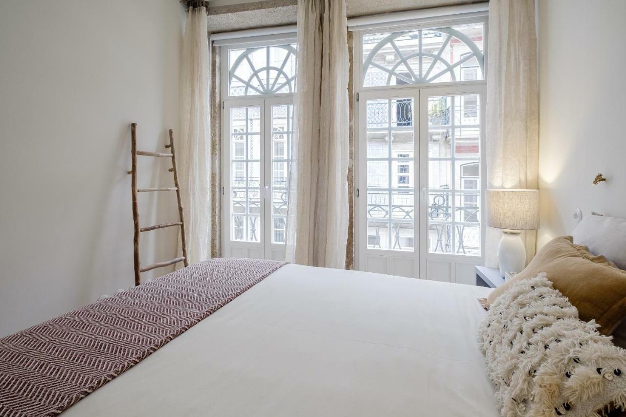 Boutique Rentals-Flores Plaza In City Historical Center بورتو المظهر الخارجي الصورة