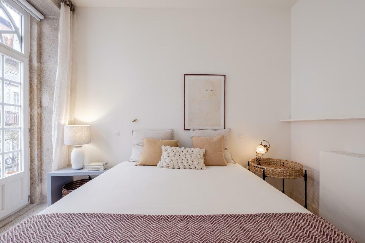 Boutique Rentals-Flores Plaza In City Historical Center بورتو المظهر الخارجي الصورة