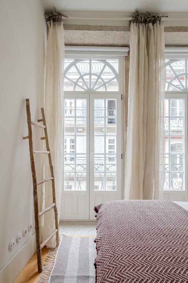 Boutique Rentals-Flores Plaza In City Historical Center بورتو المظهر الخارجي الصورة